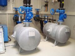 Arbeitsbehälter einer pneumatischen Abwasser-Förderanlage