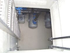 Einstieg einer pneumatischen Abwasser-Förderanlage in Bayern - System Oekermann