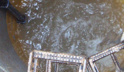 Intensive Turbulenzen im Vorschacht - OEKERMANN Abwassertechnik